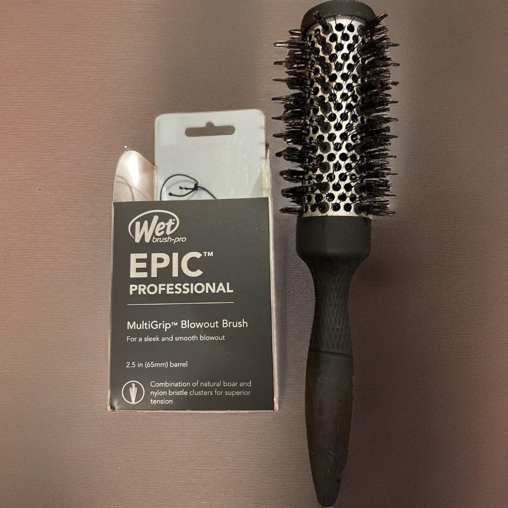 Wet Brush Pro Epic MultiGrip Blowout Brush - 2.5 Inch Hair